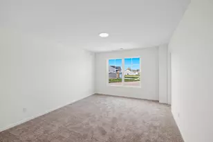 2560 Iowa St, Crown Point, IN 46307 - Photo 23