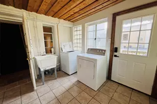 7636 Hohman Ave, Munster, IN 46321 - Photo 17