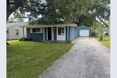 1025 W Porter Avenue, Chesterton, IN 46304 - Photo 1
