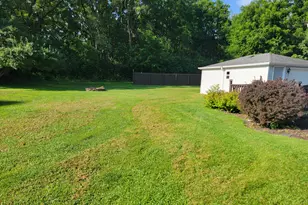 209 E 71st Ave, Merrillville, IN 46410 - Photo 35
