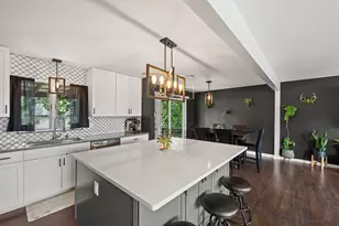 5025 W 88th Ct, Crown Point, IN 46307 - Photo 9