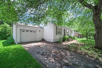1704 Franklin Street, Valparaiso, IN 46383 - Photo 3