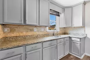 6916 Monroe Ave, Hammond, IN 46324 - Photo 5