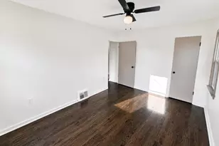 2402 Polk St, Gary, IN 46407 - Photo 11