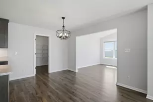 1525 Amberleigh Ct, Schererville, IN 46375 - Photo 13