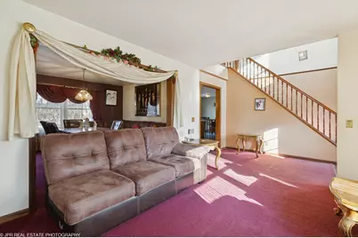 710 Springland Avenue, Michigan City, IN 46360 - Photo 3