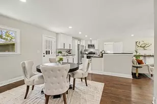 405 Cedar St NW, Demotte, IN 46310 - Photo 9