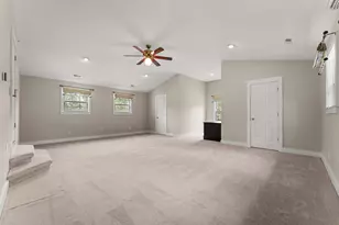 409 N 325 E, Valparaiso, IN 46383 - Photo 37