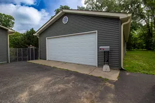 11555 N 1200 Road W, Demotte, IN 46310 - Photo 3