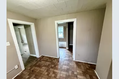 1916 Hayes Street, Gary, IN 46404 - Photo 7