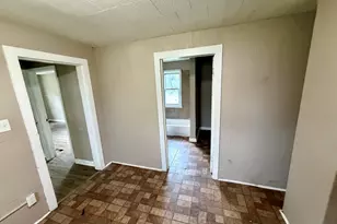 1916 Hayes St, Gary, IN 46404 - Photo 7