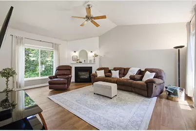 504 Oakwood Drive, Chesterton, IN 46304 - Photo 11