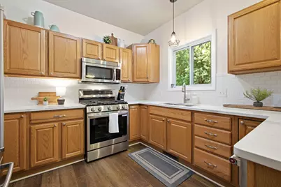 504 Oakwood Drive, Chesterton, IN 46304 - Photo 5