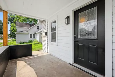 206 Rumely Street, La Porte, IN 46350 - Photo 5