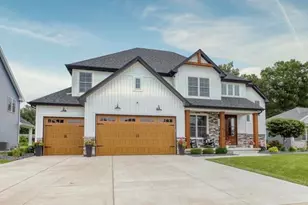 2062 Louis Dr, Crown Point, IN 46307 - Photo 1