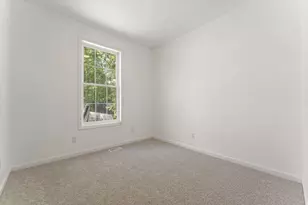 503 Exeter Rd, Kingsford Heights, IN 46346 - Photo 17