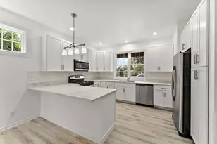 503 Exeter Rd, Kingsford Heights, IN 46346 - Photo 9