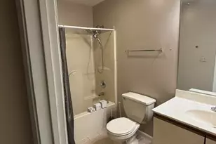 9839 Parkway Dr, Highland, IN 46322 - Photo 15