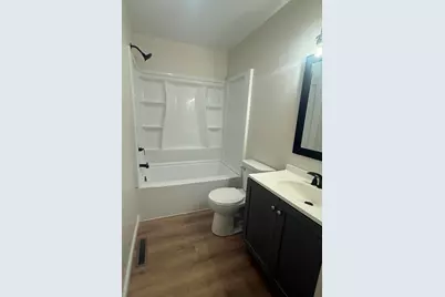 722 N Stacy Lane, Valparaiso, IN 46385 - Photo 15