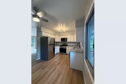 722 N Stacy Lane, Valparaiso, IN 46385 - Photo 5