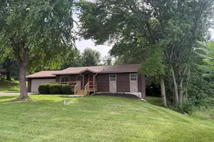 722 N Stacy Ln, Valparaiso, IN 46385 - Photo 31