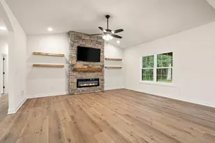 1601 Elderberry St SE, Demotte, IN 46310 - Photo 5