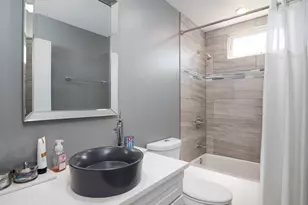 71 Chateau Dr, Dyer, IN 46311 - Photo 17