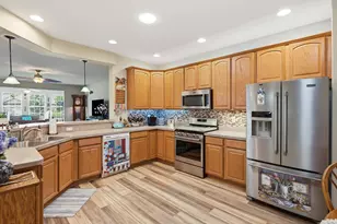 430 Holley Dr, Crown Point, IN 46307 - Photo 7
