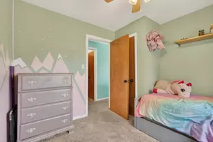 1208 E Farragut St, Crown Point, IN 46307 - Photo 25