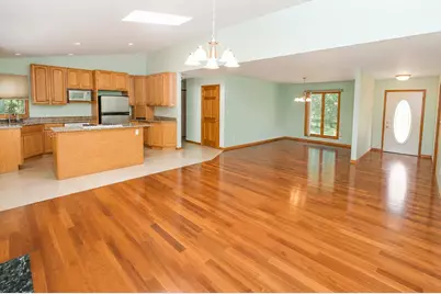 4661 W Burgundy Trail, La Porte, IN 46350 - Photo 5