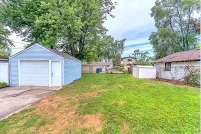 438 N Lindberg Street, Griffith, IN 46319 - Photo 15