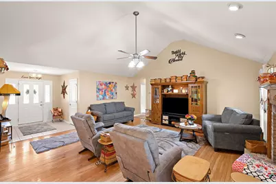 5614 E 1156 N, Demotte, IN 46310 - Photo 21