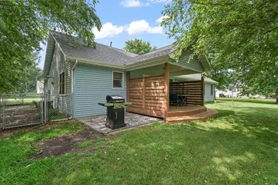 5614 E 1156 N, Demotte, IN 46310 - Photo 7
