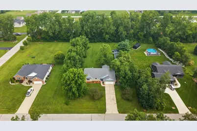 5614 E 1156 N, Demotte, IN 46310 - Photo 15