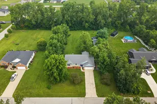 5614 E 1156 N, Demotte, IN 46310 - Photo 15