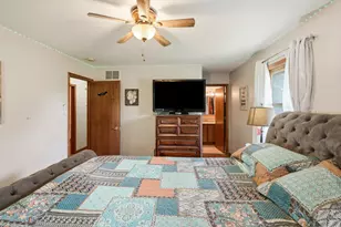 6512 Ravenwood Ave, Portage, IN 46368 - Photo 13