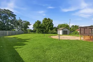 6512 Ravenwood Ave, Portage, IN 46368 - Photo 27