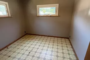 3168 Pulaski St, Hobart, IN 46342 - Photo 9