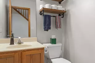 297 Fox Trail Ct, Hobart, IN 46342 - Photo 3