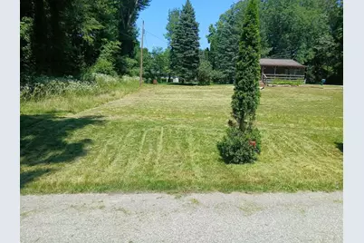 7928 N Grapevine Lane, New Carlisle, IN 46552 - Photo 13