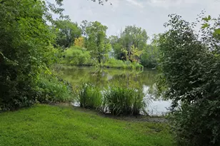 515 W 77th Ave, Dyer, IN 46311 - Photo 3