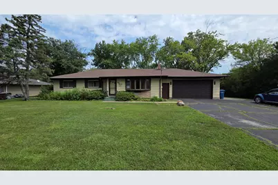 515 W 77th Avenue, Dyer, IN 46311 - Photo 1