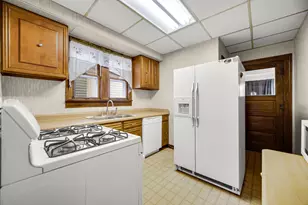1928 Lincoln Ave, Whiting, IN 46394 - Photo 9