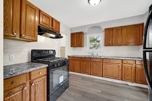 2920 Kenwood St, Hammond, IN 46323 - Photo 9