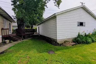 724 Garfield St, Hobart, IN 46342 - Photo 13