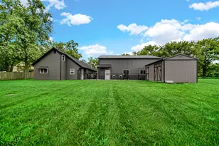 674 W 1000 S, Hebron, IN 46341 - Photo 21