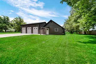 674 W 1000 S, Hebron, IN 46341 - Photo 29