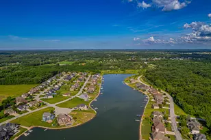 9270 Doubletree Dr N, Crown Point, IN 46307 - Photo 45