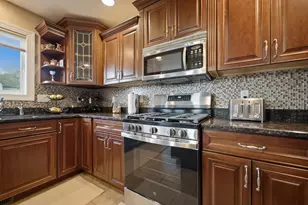 9270 Doubletree Dr N, Crown Point, IN 46307 - Photo 11