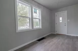 4305 Ostedt Dr, Valparaiso, IN 46383 - Photo 3